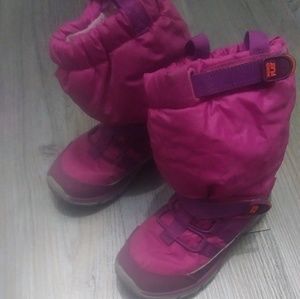Pinky Cozy Winter Boots
